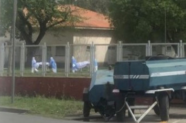 Se saturó la morgue del hospital Eva Perón y debieron anexar un container refrigerado
