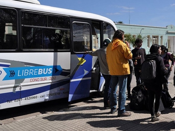 LibreBus en Rosario promueve intercambios en software y cultura libres