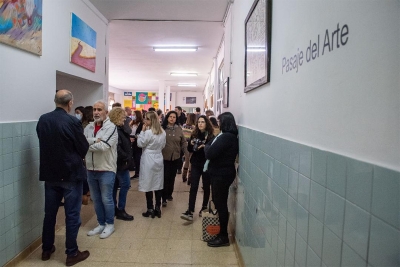 Maglia participó de la apertura del Pasaje del Arte en el Hospital