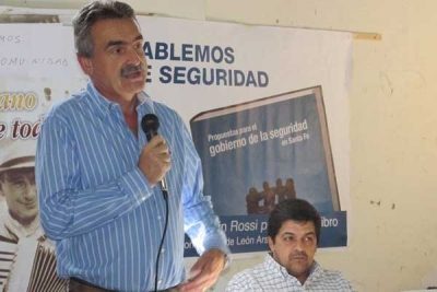 Rossi: "Es golpistas tratar de impedir que el congreso sesione"