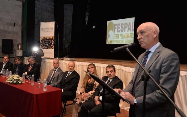 Constituyen un fondo rotatorio para las Producciones Alternativas