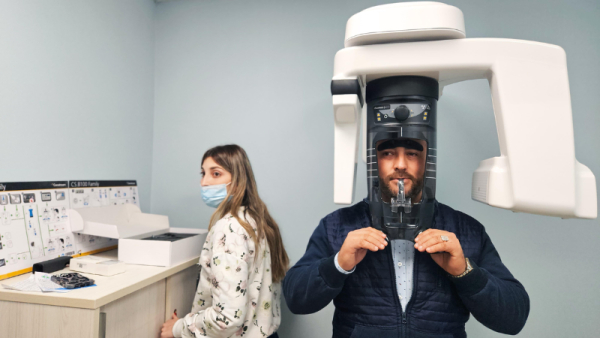 El Centro Médico 29 de Octubre incorporó un moderno equipo para estudios odontológicos