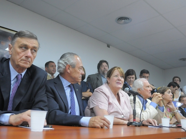 Desagravio a la provincia de Santa Fe y al PS 