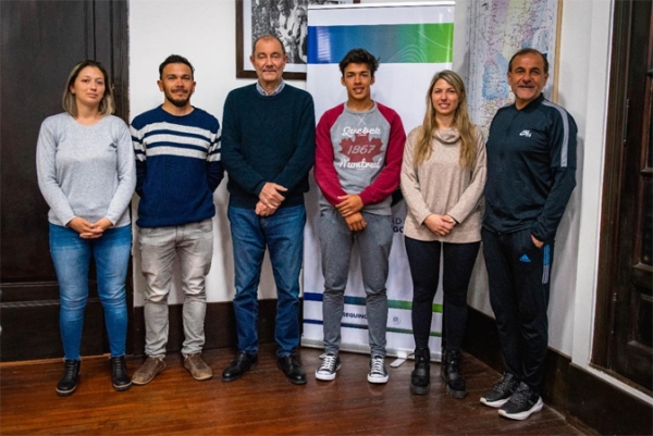 Maglia se reunió con Ciro Fernández, el joven de Baigorria que representará al país en el mundial de canotaje