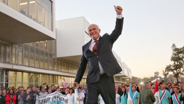 El arco político baigorriense se despide de Miguel Lifschitz