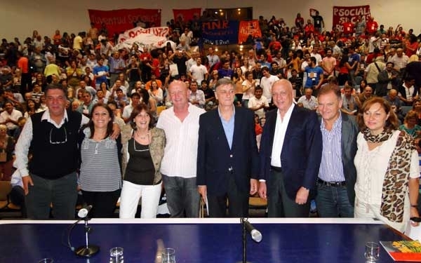 Binner: "Hay que unir las fuerzas progresistas bajo un núcleo de ideas comunes"