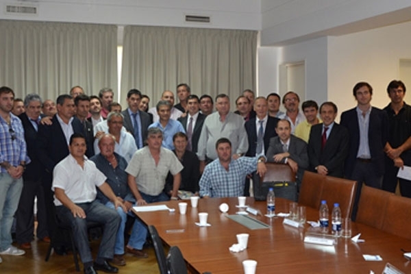 Ramos recibió a presidentes comunales santafesinos 