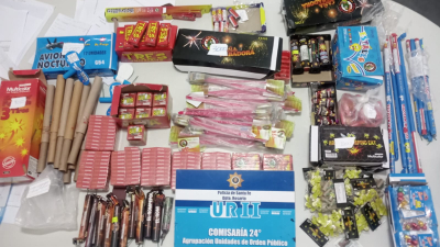 Vendía pirotecnia ilegal y quedó detenida