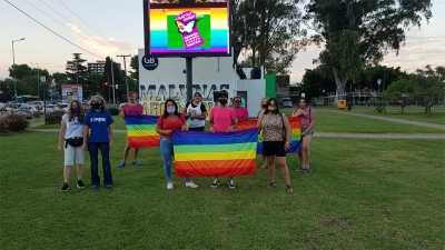 El Colective Diverse mostró su orgullo en la ciudad