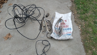 Detienen a un hombre luego de robar cableado público