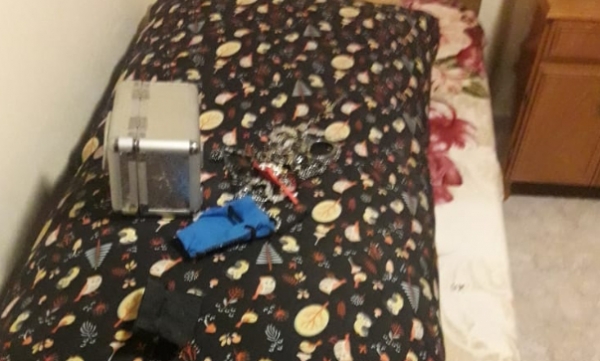 Robó en una casa y guardó el botín en sus genitales