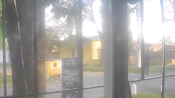 Una patota atacó un kiosco a piedrazos y gomeras en un intento de robo en San Miguel