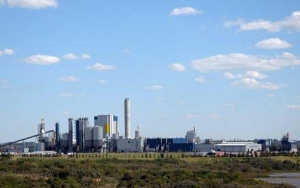 Uruguay insiste en que UPM no contamina y pide que Argentina no acuda a La Haya