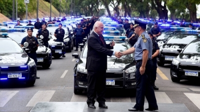 Lifschitz entregó en Rosario 150 patrulleros inteligentes