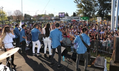 Gran festejo de primavera en Baigorria