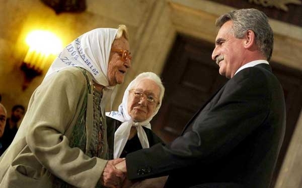 Rossi: "Los documentos demuestran el sustento doctrinario e ideológico de la Junta Militar"