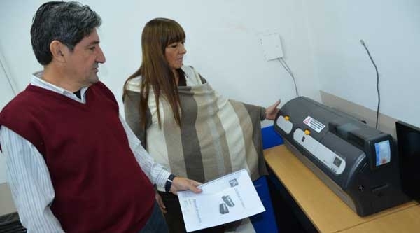 La Municipalidad reacondicionó todo el equipamiento para poder emitir el nuevo carnet de conducir