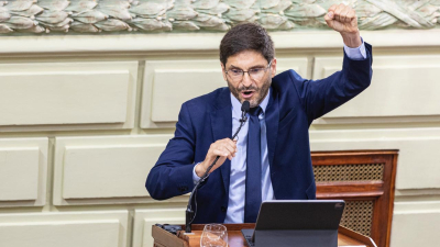 Pullaro: “Desde el orden recuperado, la autoridad democrática sin titubeos y el método de gestión, Santa Fe hoy construye su destino y envía un mensaje a la Argentina”