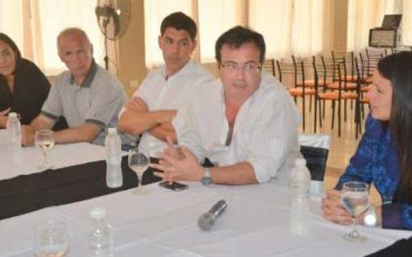 Martín Gainza brindó una charla en Baigorria con Intendentes y vecinos sobre Anses y Pro.Cre.Ar