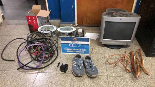 Ladrón ingresó a robar en el club Paraíso