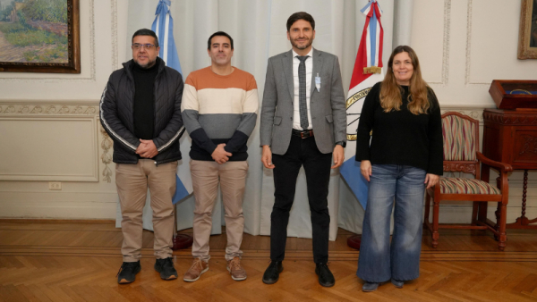 El gobernador Pullaro expresó su respaldo a la candidatura de Leandro Aguiar en Capitán Bermúdez