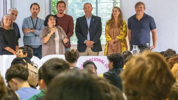“El que estudia en Baigorria termina en Baigorria”
