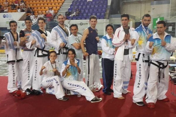 Un bermudence en el campeonato mundial de Tae Kwon Do