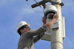 "El socialismo no puede seguir avanzando sin reglamentación ni adecuación"