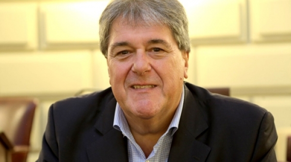 Rubeo: “Macri vuelve a meter las manos en el bolsillo a los santafesinos”