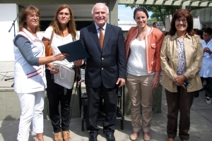 Lifschitz entregó fondos a escuelas de Baigorria