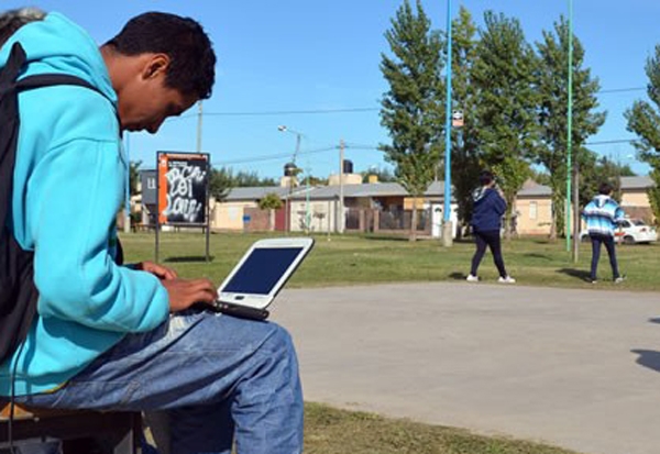 La concejala Bordón propuso Wi-Fi gratuito y libre en espacios públicos de la ciudad