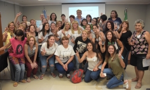 Rossi llamó a conformar un amplio frente opositor para proteger al conjunto de los argentinos de las políticas de Cambiemos