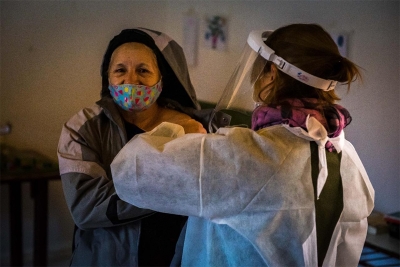 Fueron vacunados 40 vecinos del barrio “Remanso Valerio”