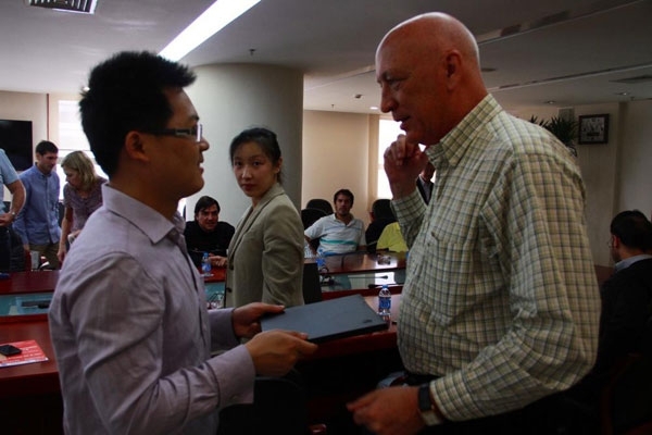 Bonfatti en China: "Estamos muy contentos porque ofrecieron a nuestros empresarios la posibilidad de instalarse en Shanghai"