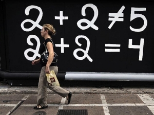  Convocan a una huelga general en Grecia contra los ajustes 