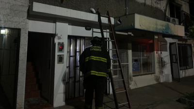 Un hombre murió tras el incendio de un departamento en el centro