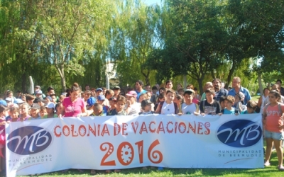 Éxito en el comienzo de la colonia de vacaciones bermudence