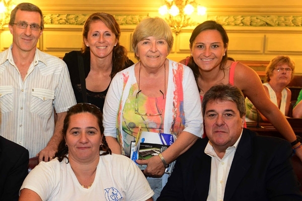 Diputados juntos a los "Tiburones del Paraná" 