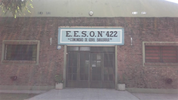 Amenazan con balear la escuela secundaria 422
