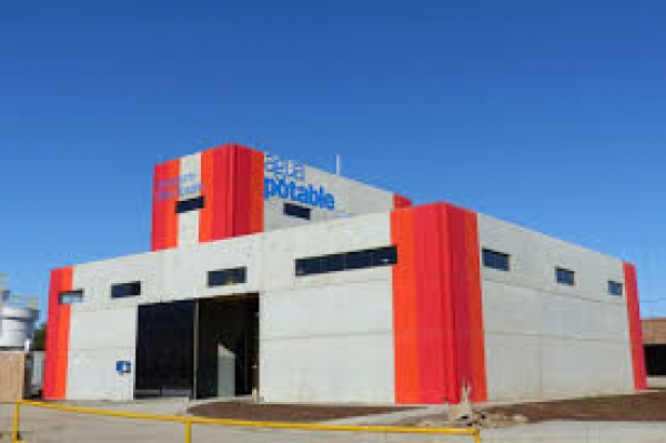 ASSA incorpora equipo de buceo de última generación para el mantenimiento de sus tomas