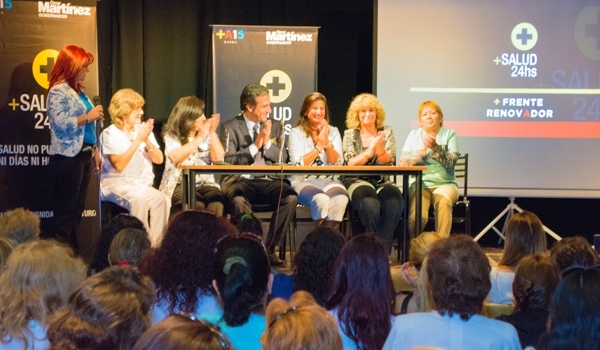 Oscar Martínez: “La salud es un derecho humano universal que no tiene días ni horarios”
