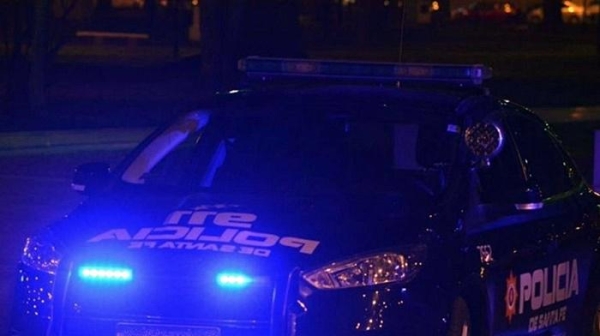 Se incendia un auto en Junín y Mitre