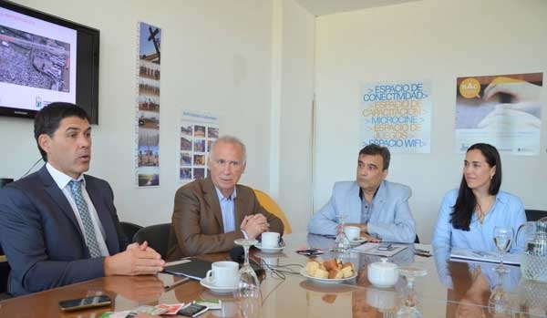 Ramos y De Grandis anunciaron la construcción de un playón deportivo y un jardín maternal en Puerto General General San Martín