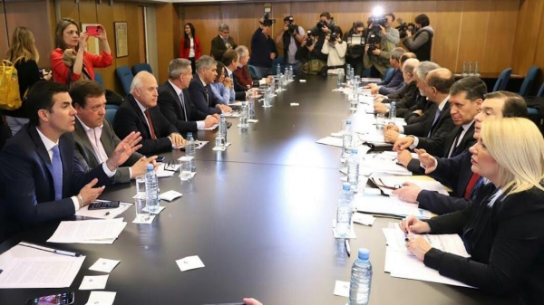 Lifschitz participó de la reunión de gobernadores y rechazó “la quita de recursos a las provincias argentinas”