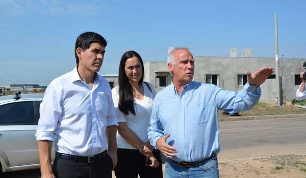 Ramos visitó Timbúes y Puerto San Martín