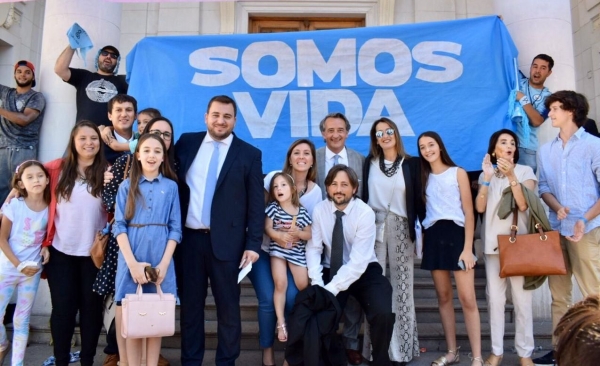El bloque Somos vida y familia, pide "seriedad y responsabilidad"