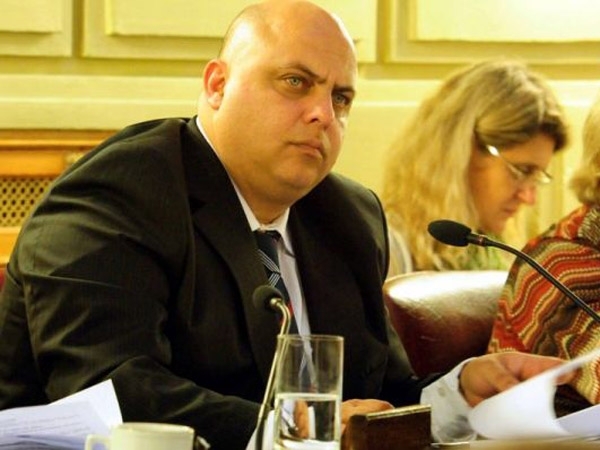 "Del adicto no se habla"