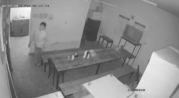 Roban en Van Publicidad