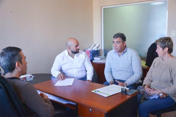 Nuevas gestiones en Provincia para la construcción de más escuelas en Baigorria