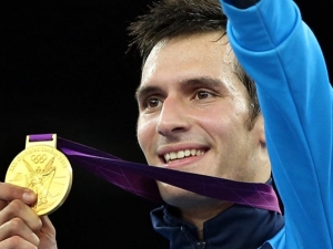 El oro olímpico fue víctima de una campaña en las redes sociales 